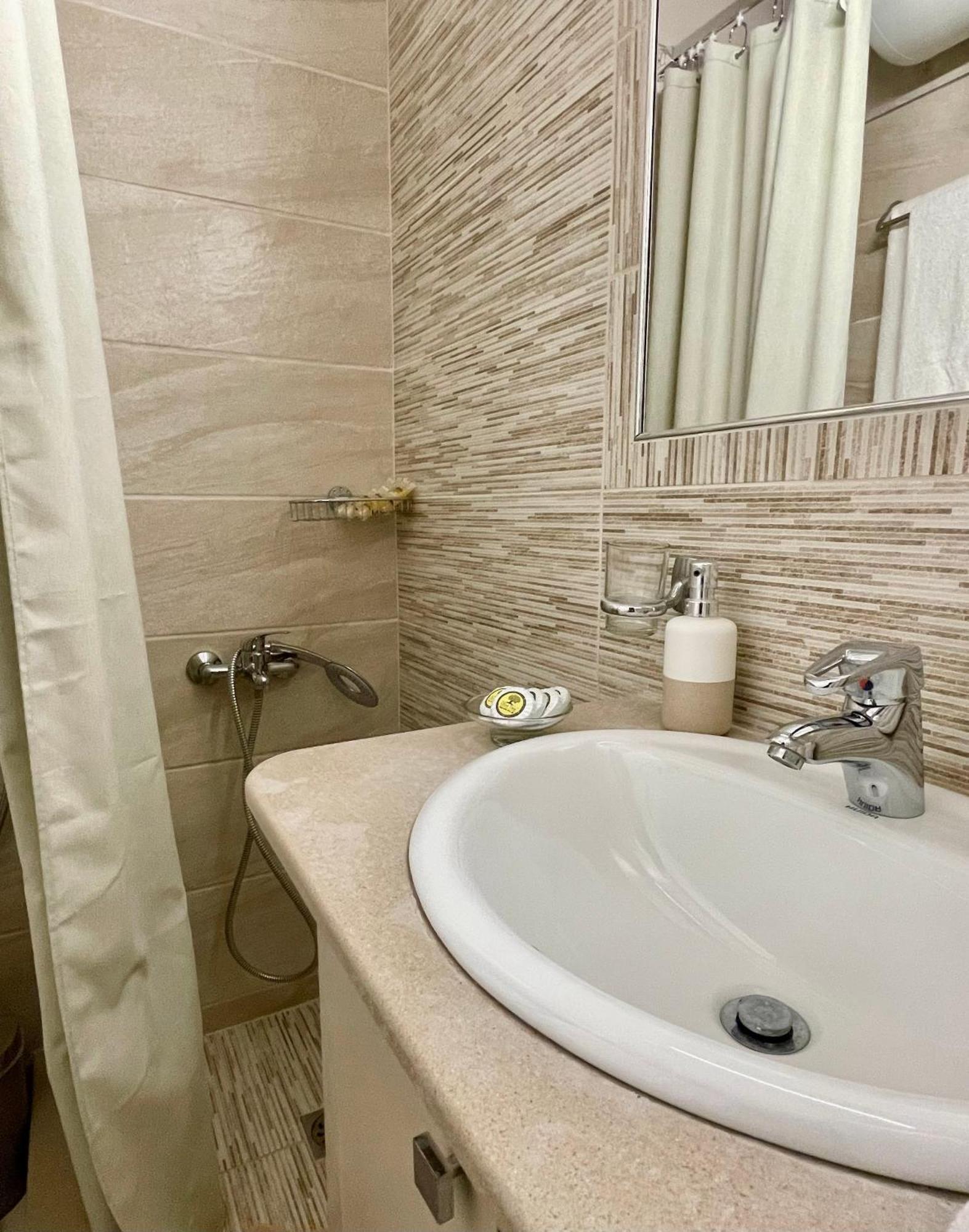Remvi Deluxe Apartment 104 With Sea View Κάρπαθος Εξωτερικό φωτογραφία